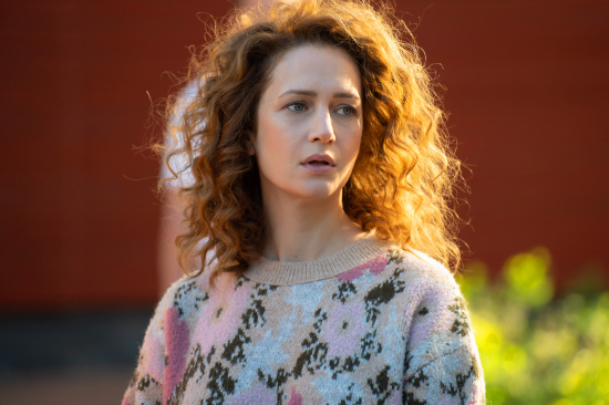 Этой осенью в эфире комедийный сериал «Нина» смотреть крупнее Этой осенью в эфире комедийный сериал «Нина»