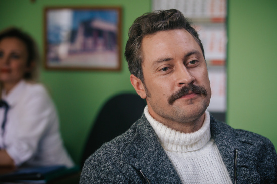 Откуда взялся и где снимался: 8 лучших ролей новой звезды сериалов Антона Филипенко смотреть крупнее Откуда взялся и где снимался: 8 лучших ролей новой звезды сериалов Антона Филипенко